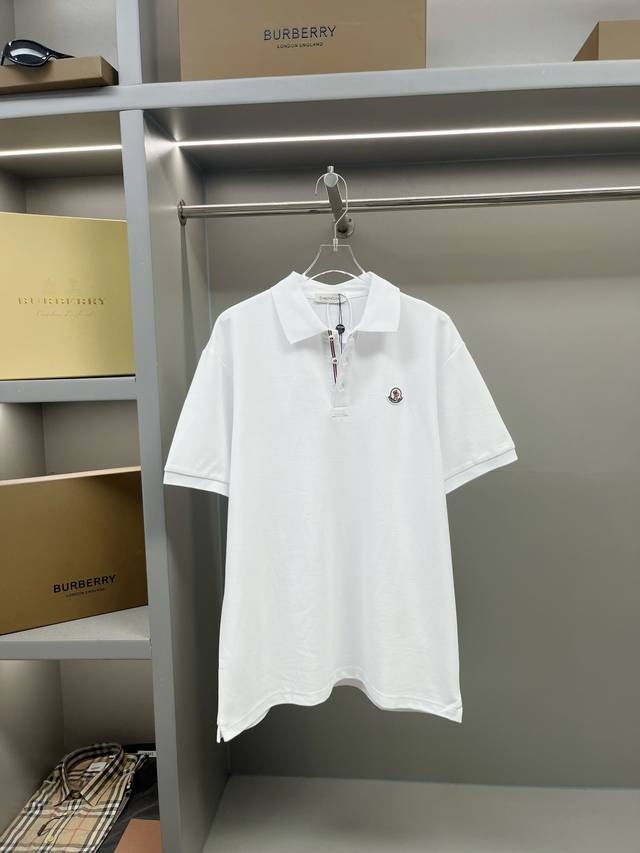 Moncler 蒙口 标识贴片新款polo衫 原版面料 官方同款 采用210克纯棉珠地面料 定制 同缸染面料 手感非常舒服爽滑 版型挺阔有型 一线品牌代工厂p出