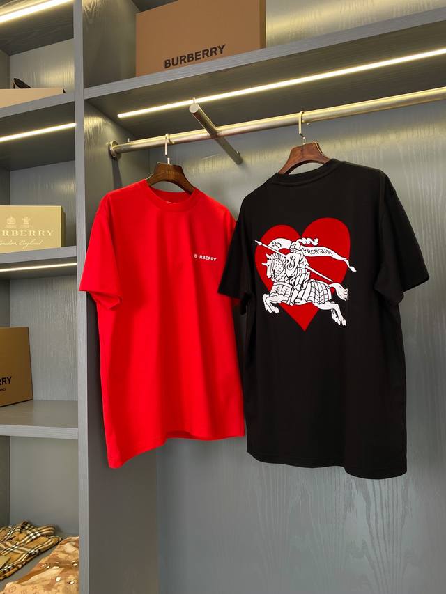 后背心形马术骑士徽标棉质 T 恤衫 Bur王牌尖货 镇店之宝 现货秒发 年春夏系列 装饰 Burberry 徽标和马术骑士徽标 Ekd 印花 焕新搭配心形图案