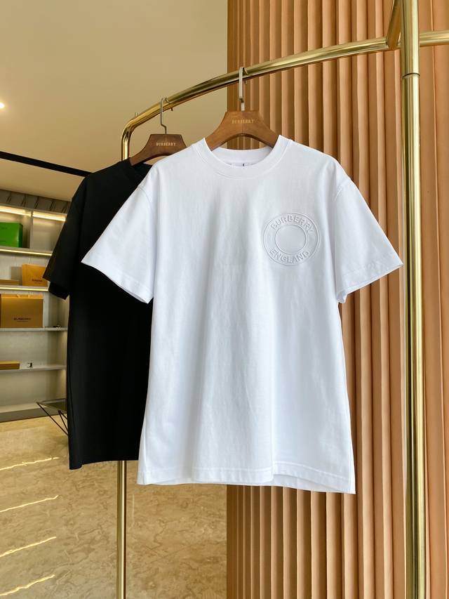 Bbr 巴宝莉 微标圆形刺绣 短袖 T 恤衫 Bur王牌尖货 镇店之宝 现货秒发 迟来的渠道好货好款 Bur王牌渠道单 代工出品 同步各大买手店胸前采用圆形微标