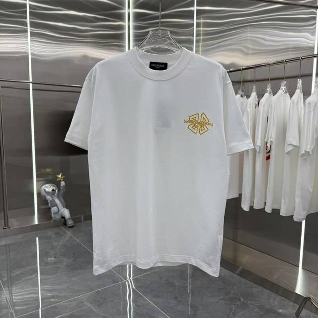 ble 2025夏季新款 圆领短袖 个性刻字模 男女同款宽松版 S M L Xl Xxl 五个码 颜色 黑色 白色 灰色
