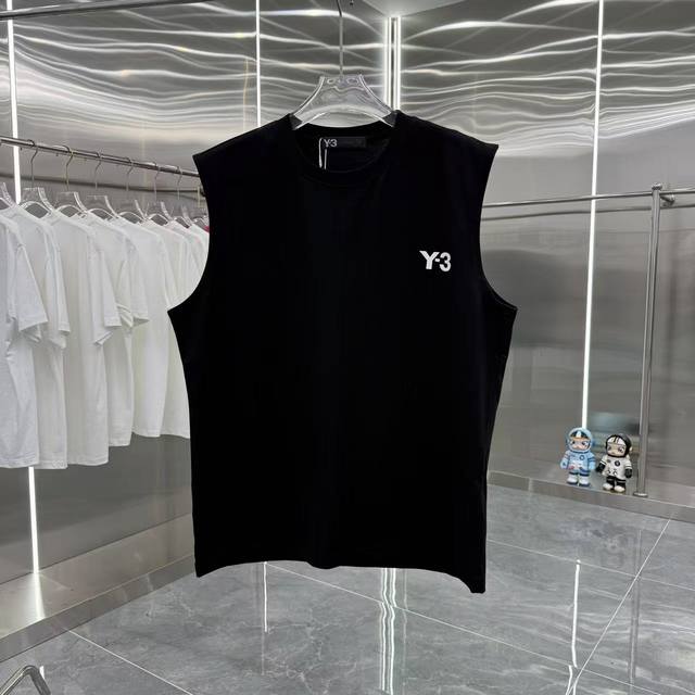 Y3 2025夏季新款 无袖背心 厚板硅胶 工艺 男女同款宽松版 S M L Xl Xxl 五个码 颜色 黑色 白色 灰色