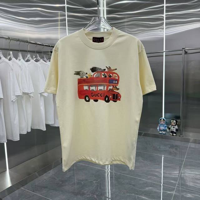 Gucci 2025春夏新款 260克短袖T恤 个性印花 男女同款宽松版 S M L Xl Xxl 五个码 黑色 酒红色 杏色