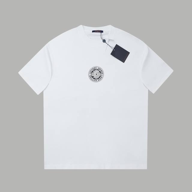 LV 25Ss早春新款 立体硅胶Lv字母短袖 轻奢主义 男女日常通勤穿搭必备单品 正确版本 欢迎对比 详细特征 320克 % 纯棉双纱汗布面料 同缸定染特种加粗