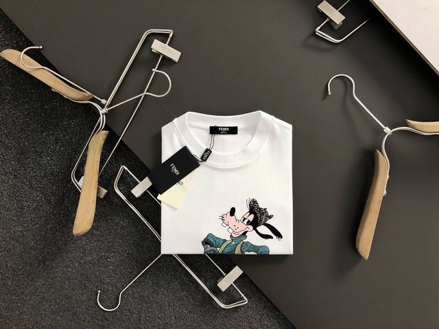 款号:F081 fendi 芬迪 25Ss 大师亲手设计潮牌新品印花圆领短袖T恤 春夏最新砖柜同步 Os落肩版型 - 260G双纱纯棉顶级面料 手感柔软 百分百