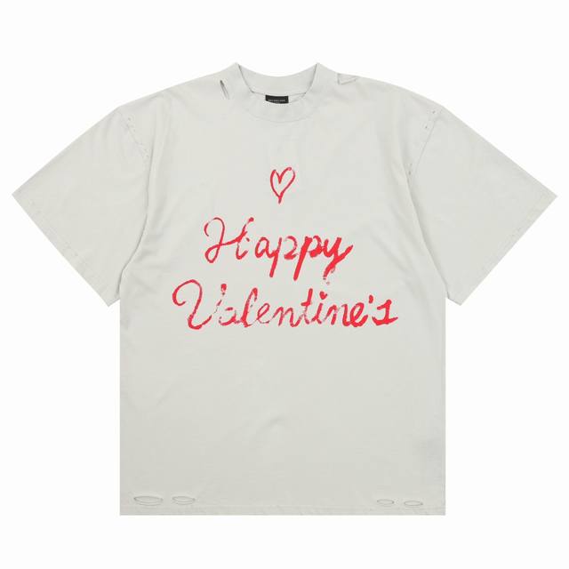 balenciag* 巴黎世家 Lovey爱心印花廓形短袖 复古平纹针织面料 正面和衣袖饰标识爱情宣言涂鸦 做旧水洗褪色效果 廓形裁剪 码数Xs-L