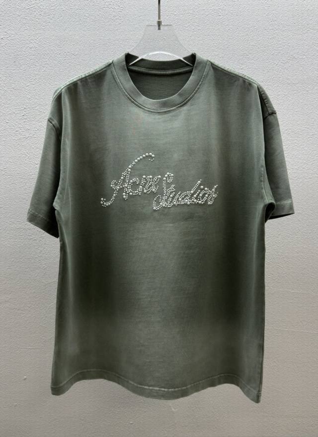 Acne Studios圆领T恤 简约珍珠款 280克全棉双股精纱洗旧渐变马骝面料 宽松 S版型裁剪 符合当下的潮流审美 大大地 一件包容性强 随意上身就能轻松