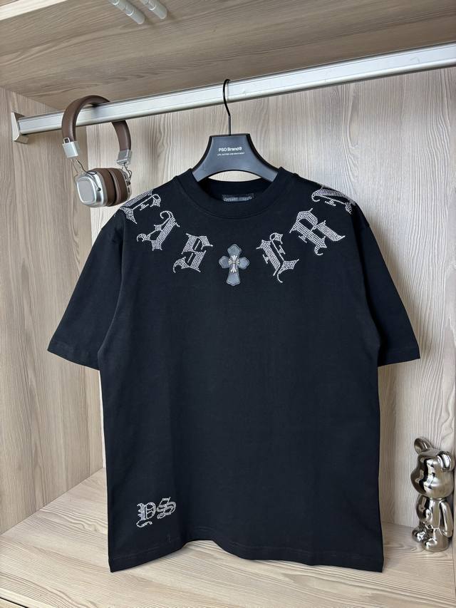款号 Dc 101# chrome Hearts 克罗心十字架皮标梵文字母烫钻短袖T恤 280克纯棉双砂面料 所有面料均已提前做过缩水 品质第一 所见即所得 不