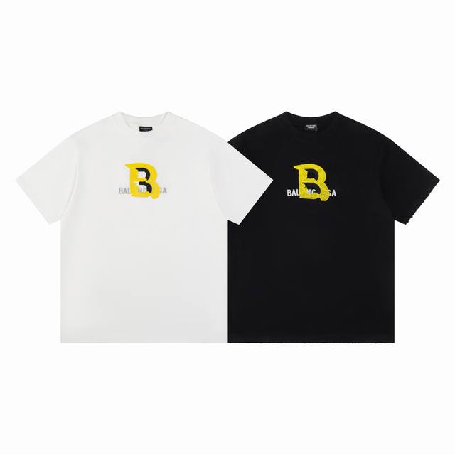 款D09 巴黎世家 巴黎世家 Blaenciaga刺绣Logo大B植绒高品质短袖T恤 男女同款 采用原版280G100%纯棉面料 柔软舒适 螺纹同缸定染零色差