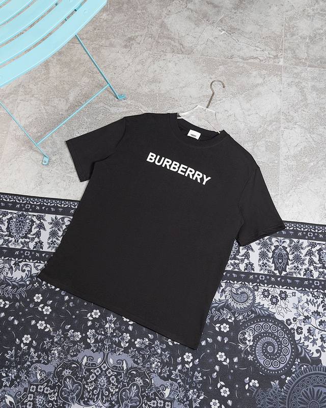 款M332 巴宝莉短袖 burberry巴宝莉 发泡徽标字母短袖T恤 夏季最新配色的王牌巴宝莉 经典中的圣经 四色短袖同步来袭~~可男可女的经典款 基础百搭不失