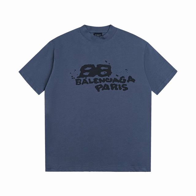 blcg 巴黎224Ss 字母手绘涂鸦印花短袖T恤 size Xs S M L 官方原版印花100%还原Zp细节 定织定染240G面料同缸400G十字螺纹 成衣