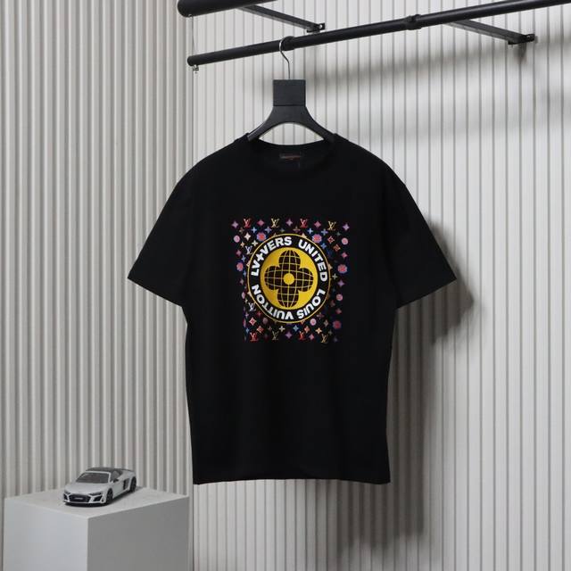 Louis Vuitton 路易威登 25Ss 印花Logo压胶字母短袖 Lv新款T恤短袖 采用260G纯棉面料 上身舒适透气 16针高密度缝线加固领口与袖笼