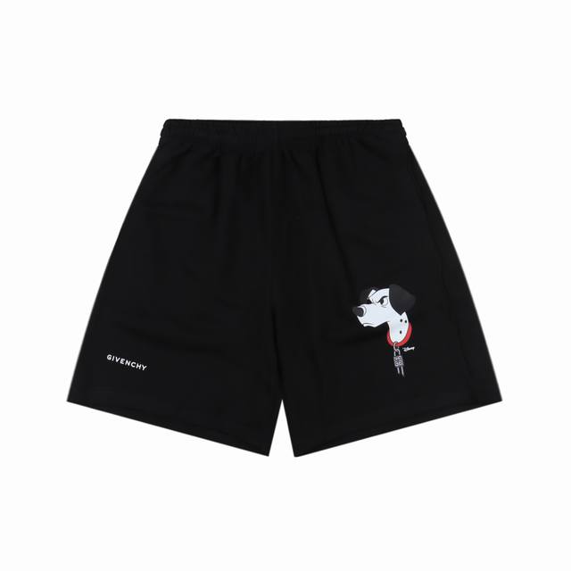 givenchy 纪梵希 24Ss 斑点狗印花短裤 比较基础百搭的一个款式 采用380G的纯棉面料制作 带有标识性的印花工艺 整体版型偏大上身舒适 现货秒发中