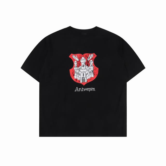 balenciga 巴黎世家 反面穿城堡印花破洞短袖T恤 高品质 最新反穿潮流视觉 纯棉柔软面料 对色定染面料 标准的印花磨破技术 采用进口印花工艺 潮流感十足