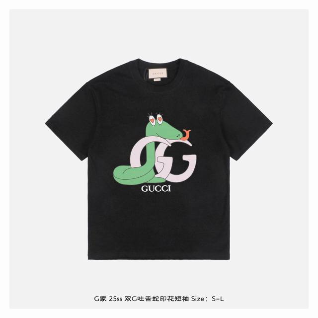 gucci 古驰 25Ss 双G吐舌蛇印花短袖 面料采用230克重精梳棉 定制32支1*1螺纹 成衣两遍水洗处理 面料舒适亲肤无异感 定制定染面料 纺织密度高