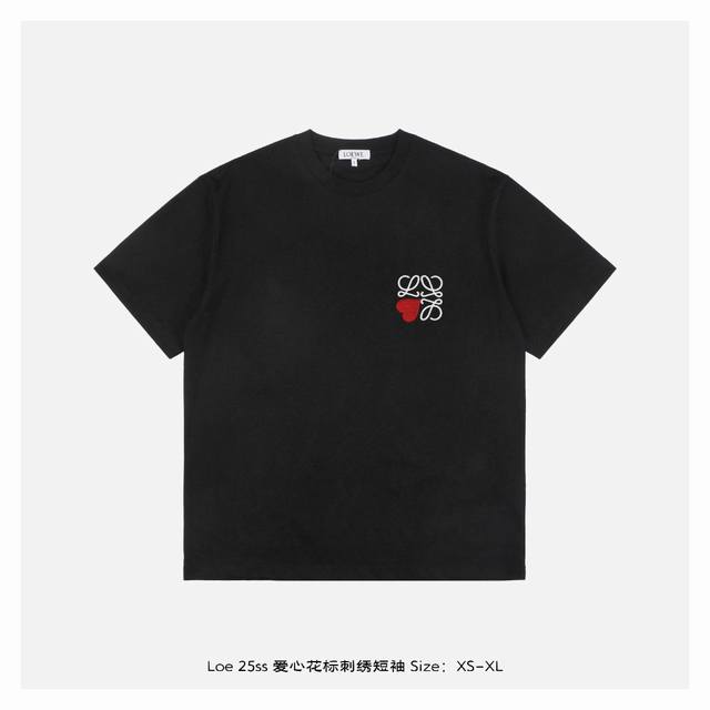loewe 罗意威 25Ss 爱心花标刺绣短袖 面料采用230克重精梳棉 定制32支1*1螺纹 成衣两遍水洗处理 面料舒适亲肤无异感 定制定染面料 纺织密度高