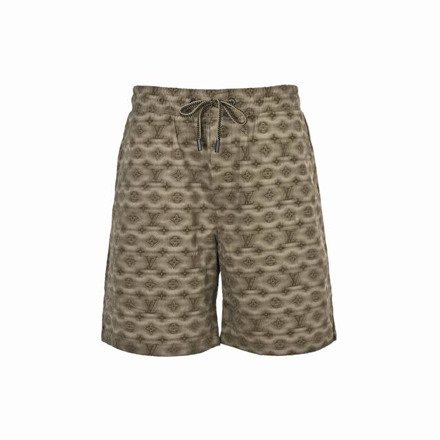 louis Vuitton 路易威登 25Ss 满印模糊字母印花短裤 面料采用定制满意面料 对照原版做丝滑超柔处理 布面肌理股线清晰明显 垂感一级棒 做工精致都