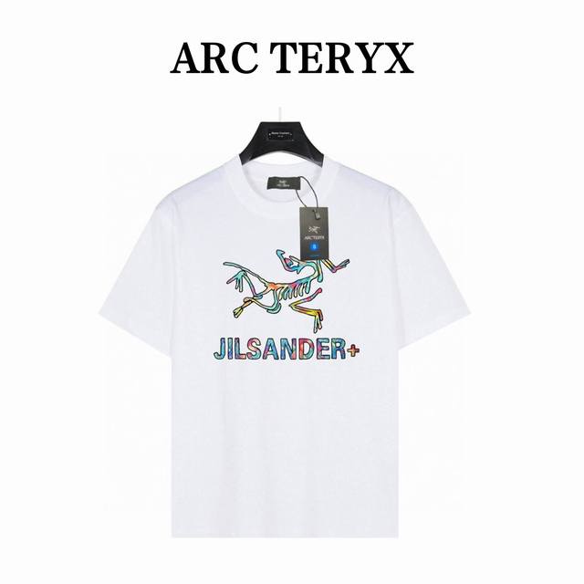 arc 鸟 家彩绘 短袖T恤 款号:Szn03 白色 240克重磅小落肩100%棉T恤 Os版型 宽松有型好搭配 采用精梳紧密赛络工艺 面料更耐磨 袖口以及下摆