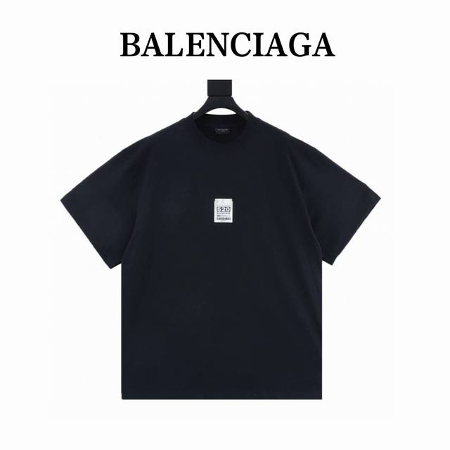 balenciaga 巴黎世家 520标签短袖T恤 airport Tag褪色黑色干爽平纹针织中号版型T恤男女同款短袖T恤衫 面料:纯棉干爽平纹针织面料 采用2