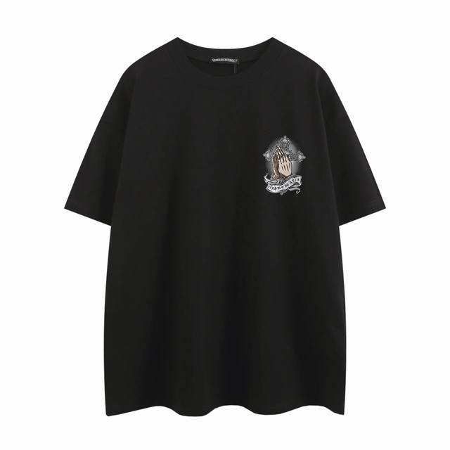 高版本Chrome Hearts 克罗心 手掌梵文十字印花短袖 面料使用 克高克重全棉双纱面料 纹路清晰可见 质感柔软细腻光滑 垂感十足 有一定厚度 非低廉材质