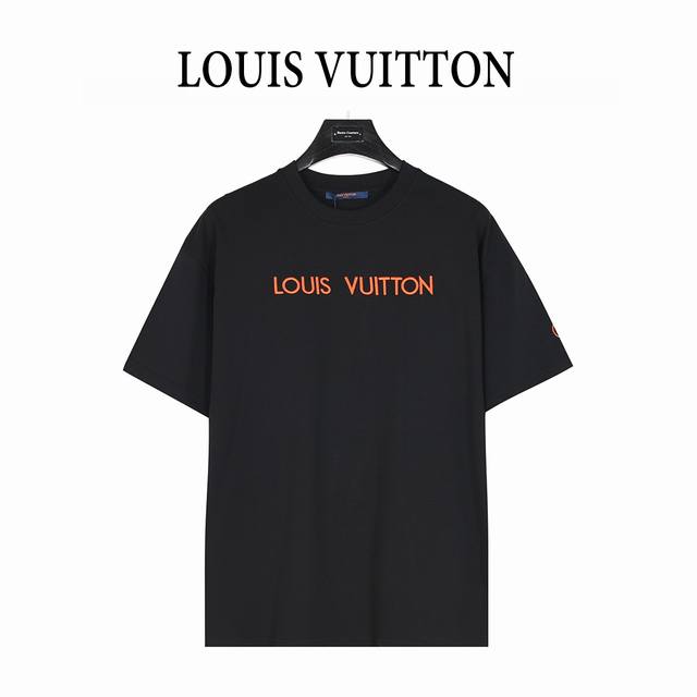 louis Vuitton 路易威登 25Ss 红色字母刺绣Logo短袖T恤 面料采用260克重精梳棉 定制32支1*1螺纹 成衣两遍水洗处理 面料舒适亲肤无异