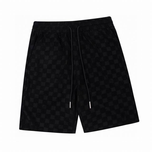 路易威登 Louis Vuitton 夏季新款 棋盘格毛巾提花休闲短裤 定制面料采用威化布织法 提花针织工艺 版型紧致立体 定制裤绳五金质感强 顺滑 上身舒适透