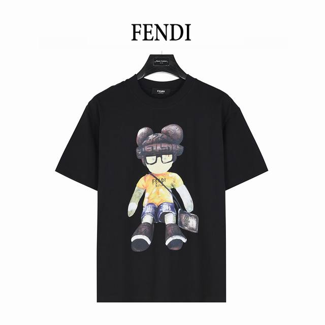 fendi 芬迪 25Ss 卡通人物手绘短袖T恤 定织定染260克进口原版面料,超级质感 舒适柔软透气 胸前满印双F卡通人物图案及Logo字母数码印花 每一处印