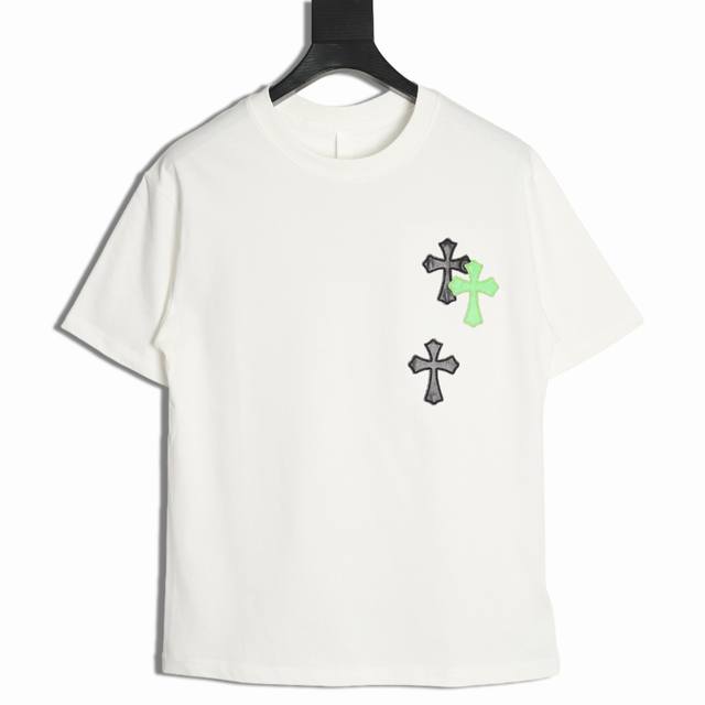 chrome Hearts 克罗心 荧光串标十字架短袖T恤 采用直喷进口机器印花 五金辅料均开磨定制 正确配置 黑色2025克罗心正品包装 克定制定染双纱棉 版