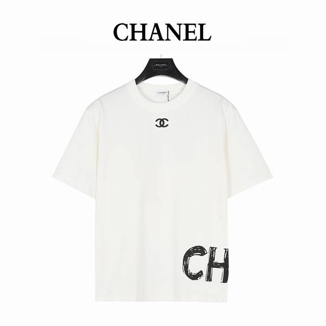 chanel 香奈儿 25Ss 小标刺绣及下摆Logo涂鸦印花短袖T恤 简约而不简单的情侣款 高级香 明明很简单的设计 看上去就是一眼的高级 客供采用260G洗