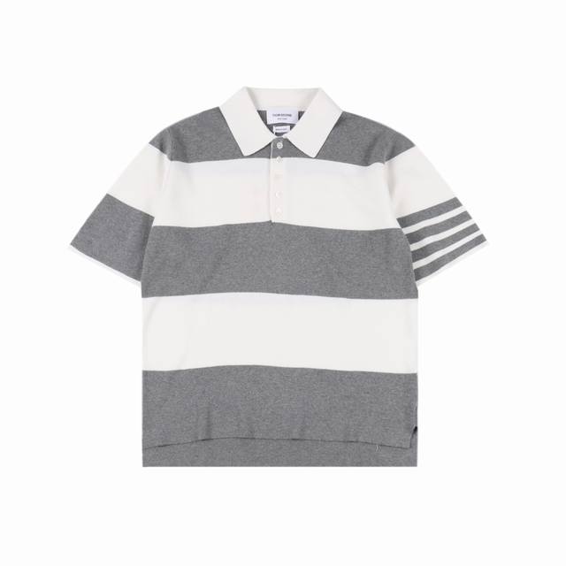 thom Browne 汤姆布朗 Tb 25Ss 条纹针织polo短袖T恤 本产品根据原版使用百分百新疆长绒棉 四平一空针法 使用进口岛精机编织 纽扣包括备扣统