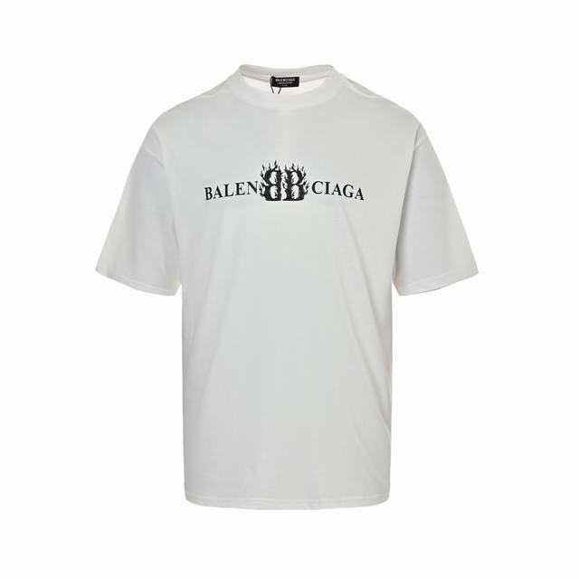 balenciaga 巴黎世家 25Ss 火焰双B字母印花短袖 采用260克精梳棉面料 全棉螺纹 面料洗水 手感柔软 透气舒适 前幅小标字母设计 后背经典火焰双