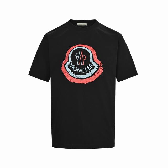moncler 蒙口 25Ss 手绘大Logo印花短袖 定制云舒绒棉平纹柔软细腻舒适贴肤标志性Moncler标识点缀于胸前 仿佛艺术家的灵魂印记辨识度拉满低调中