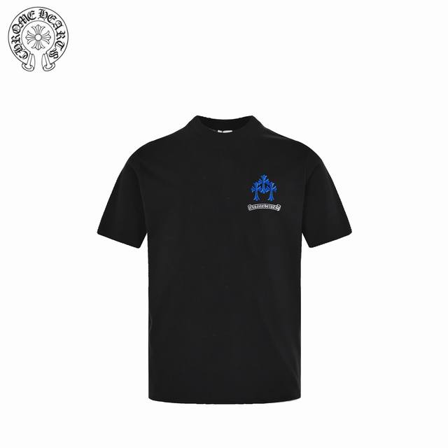 chrome Hearts 克罗心25Ss 刺绣贴布重影短袖 采用32支双纱 260克重面料 进口针织针梳棉进行制作 厚度适中 有垂感又有轮廓型 上身就是一个舒