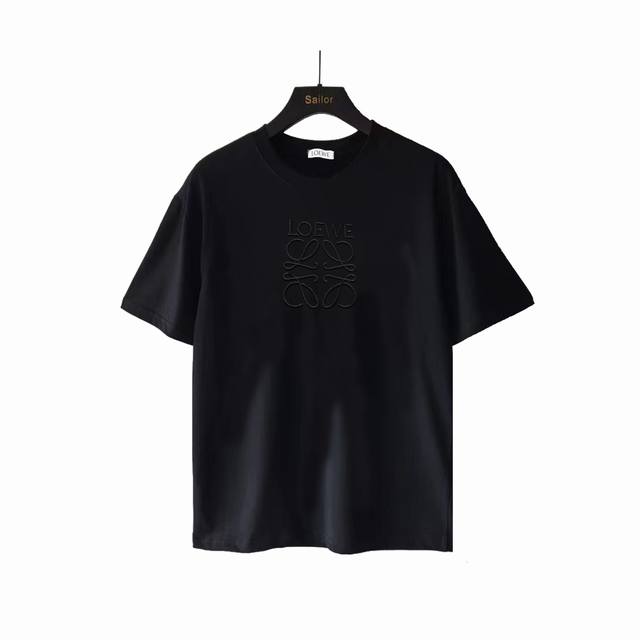 实拍细节图+尺码表 loewe 罗意威 经典Logo刺绣短袖 240克双纱面料32支纯棉 25Ss最新最顶级 专柜款 经典个性简约拼色刺绣小标Logo 圆领短袖