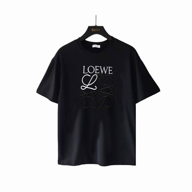 实拍细节图+尺码表 loewe 罗意威 黑白Logo刺绣短袖 240克双纱面料32支纯棉 25Ss最新最顶级 专柜款 经典个性简约拼色刺绣小标Logo 圆领短袖