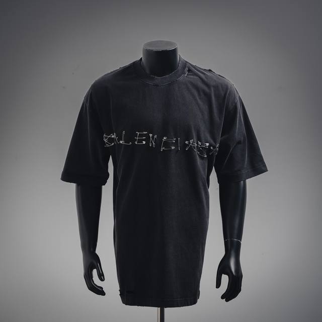 balenciaga 巴黎世家 Blcg25Fw 金属别针短袖T恤 size:S-Xl
