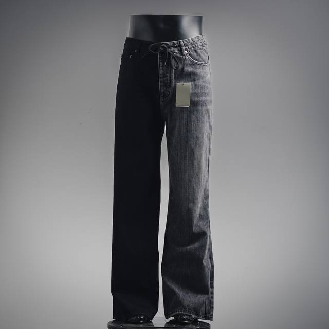 balenciaga 25Ss 新款拼接牛仔长裤 官网品质高品质高版本.独特风格设计.一边喇叭裤一边宽松直筒版型.两边不同效果.一边修长感.一边宽松感.百搭.男