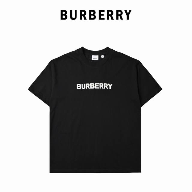 burberry 巴宝莉 字母发泡印花短袖T恤 原4,300购入 衣服面料选用50支双股丝光棉 手感柔软细腻冰爽丝滑 布纹肌理精准跟原版效果 舒适度更是不言而喻