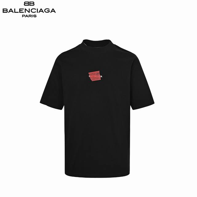 balenciaga 巴黎世家 25Ss 胶带刺绣短袖 第一时间原版购入开发 Blcg今年面料延用32S230G双纱面料 面料做预缩洗水处理 处理手感多维度 经