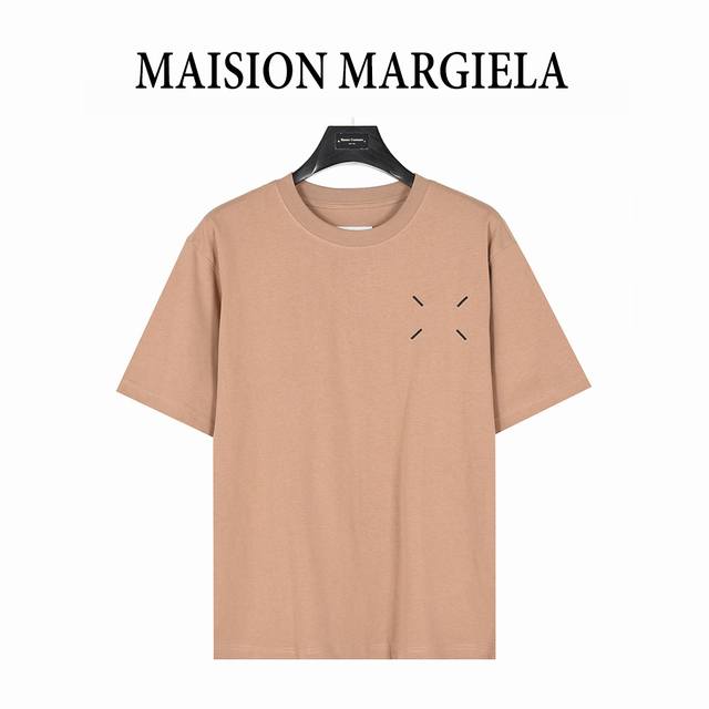 maisonmargiela 马吉拉 后背数字重影印花短袖T恤 重磅精梳280G纯棉双纱面料 3D数码直喷工艺 螺纹定织定染通肩拉条工艺增加衣物清洗寿命 触感舒