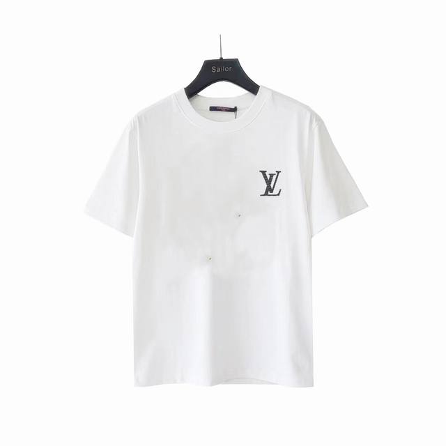 实拍细节图+尺码表 louis Vuitton 路易威登24Ss 重影印花短袖T恤 面料采用240克32S精梳棉面料搭配1X1十字拉架螺纹烧毛加面料食毛工艺 上
