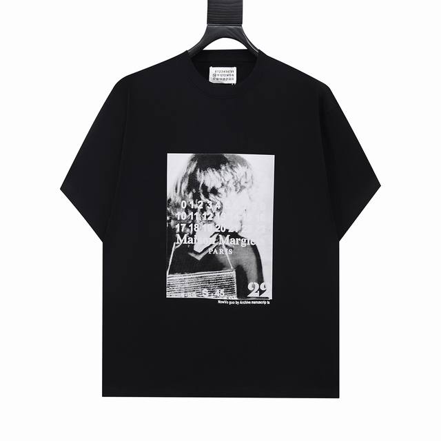 高版本Maisonmargiela 马吉拉 New Vogeu人像数字印花短袖 男女同款 满满的高级感 性价比超高 手感超级柔软 细腻 柔软和不起球且不变形 G