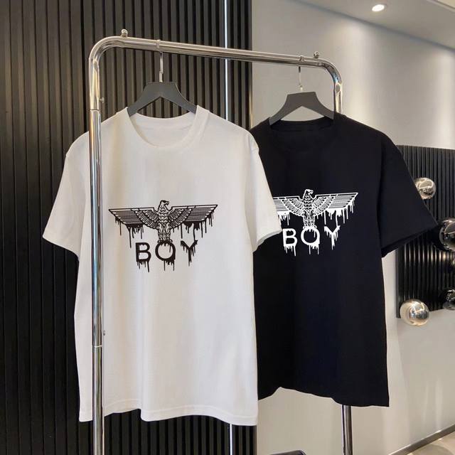 夏季福利 短袖 单件 三件 夏季新款专柜同款 男女情侣同款 简单清爽 上身效果 超级好看 百搭不挑人 谁穿谁好看 限定版情侣短袖 不是好货不推荐 万年基础百搭的