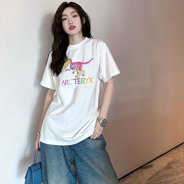 Ayc'teryx 始祖鸟新款经典大鸟Logo短袖T恤 男女休闲小鸟字母拉浆印花高端面料 重磅面料 男女同款 颜色 黑色 白色 尺码 S 3Xl