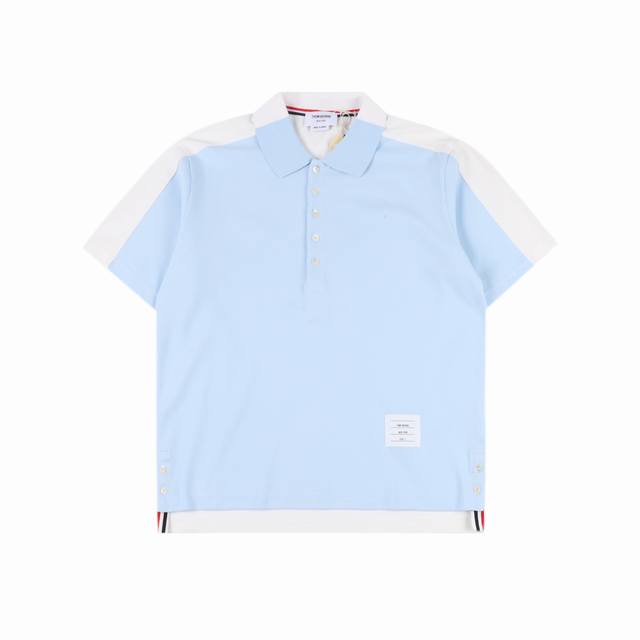 thombrowne 汤姆布朗 朱地棉前后双拼polo短袖 tb经典版型 男女皆宜 色织系列一如既往的稳 毛圈内里 透气性绝佳 手感软糯 拼接工艺使得Tb经典风