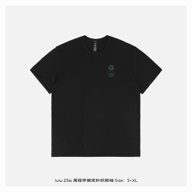 lululemon 露露 25Ss 周冠宇限定针织短袖 采用120支液态水柔棉高定面料 3M热转印变色印花技术 随温 光变化呈现动态色彩 立体剪裁+多线锁边工艺