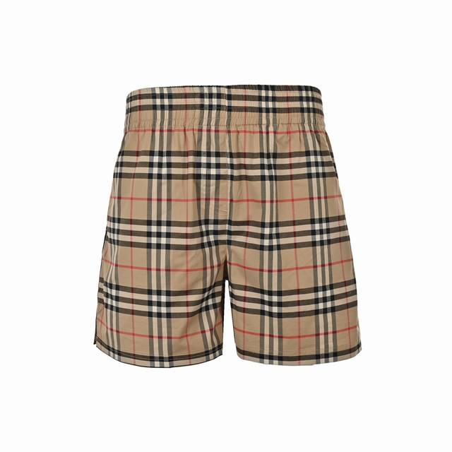 burberry 巴宝莉 经典黑边织带格纹短裤 面料采用客供优质棉97 棉+3氨纶组合面料 侧边拼条白边和黑边采用斜纹棉 材质100 棉 大货裁剪激光对位取格