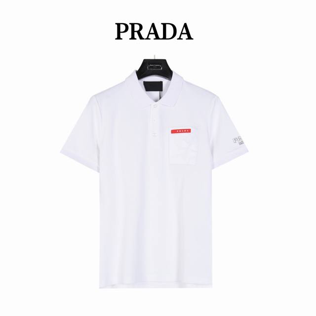 支持发放店 prada 普拉达 24Ss 假口袋硅胶饰条polo短袖 胸前经典红色皮标字母Logo 以及假口袋细节 典型精准的英式版型裁剪 各年龄段均可驾驭 满