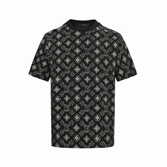 louis Vuitton 路易威登 25Ss 通体老花满印短袖 男女同款全新美学灵感趣味设计,渠道性质精品 让整体造型设计更加优雅时尚 今夏最火系列 无数明星