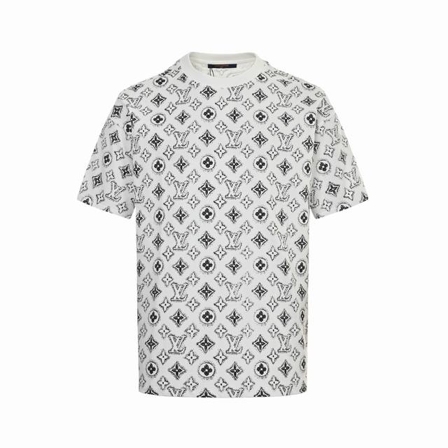 louis Vuitton 路易威登 25Ss 通体老花满印短袖 男女同款全新美学灵感趣味设计,渠道性质精品 让整体造型设计更加优雅时尚 今夏最火系列 无数明星