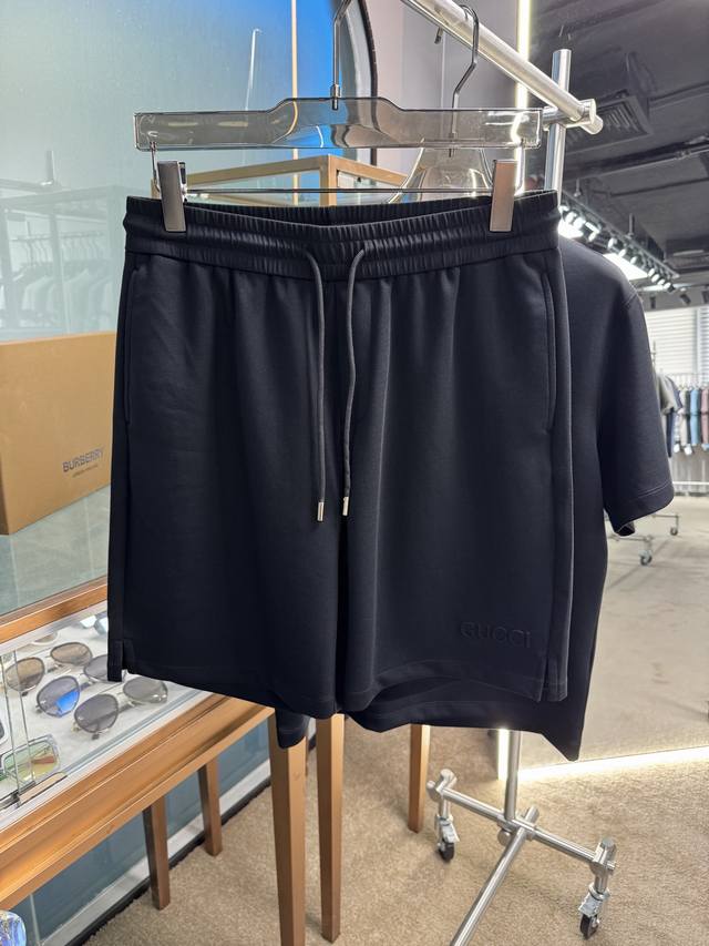 衣服 裤子 25Ss 春夏 G家 最新爆款套装来袭 面料采用动感棉 原版定制 面料柔软轻盈 吸湿排汗 上身超级舒服 尺码48-56